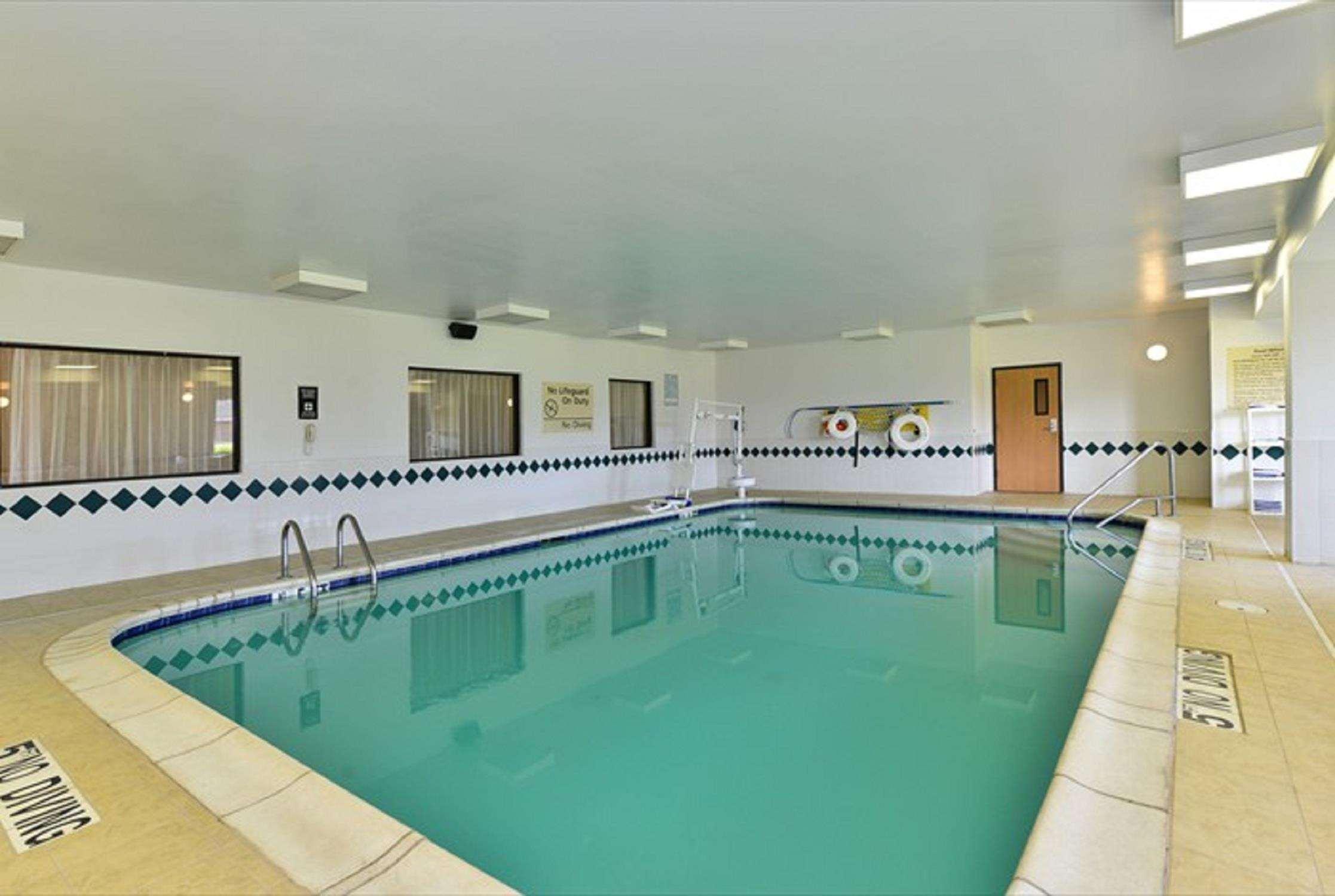 Hampton Inn Sturgis Exterior photo