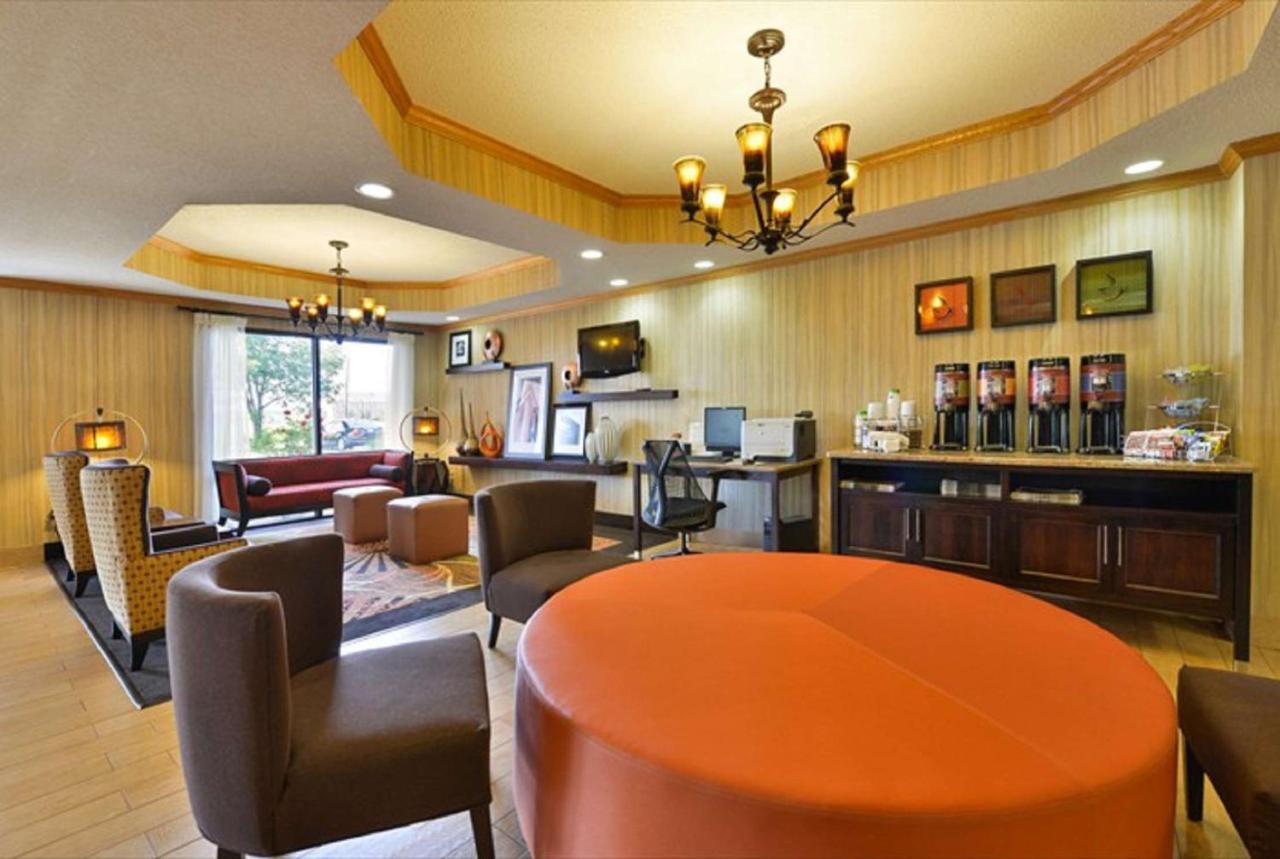 Hampton Inn Sturgis Exterior photo