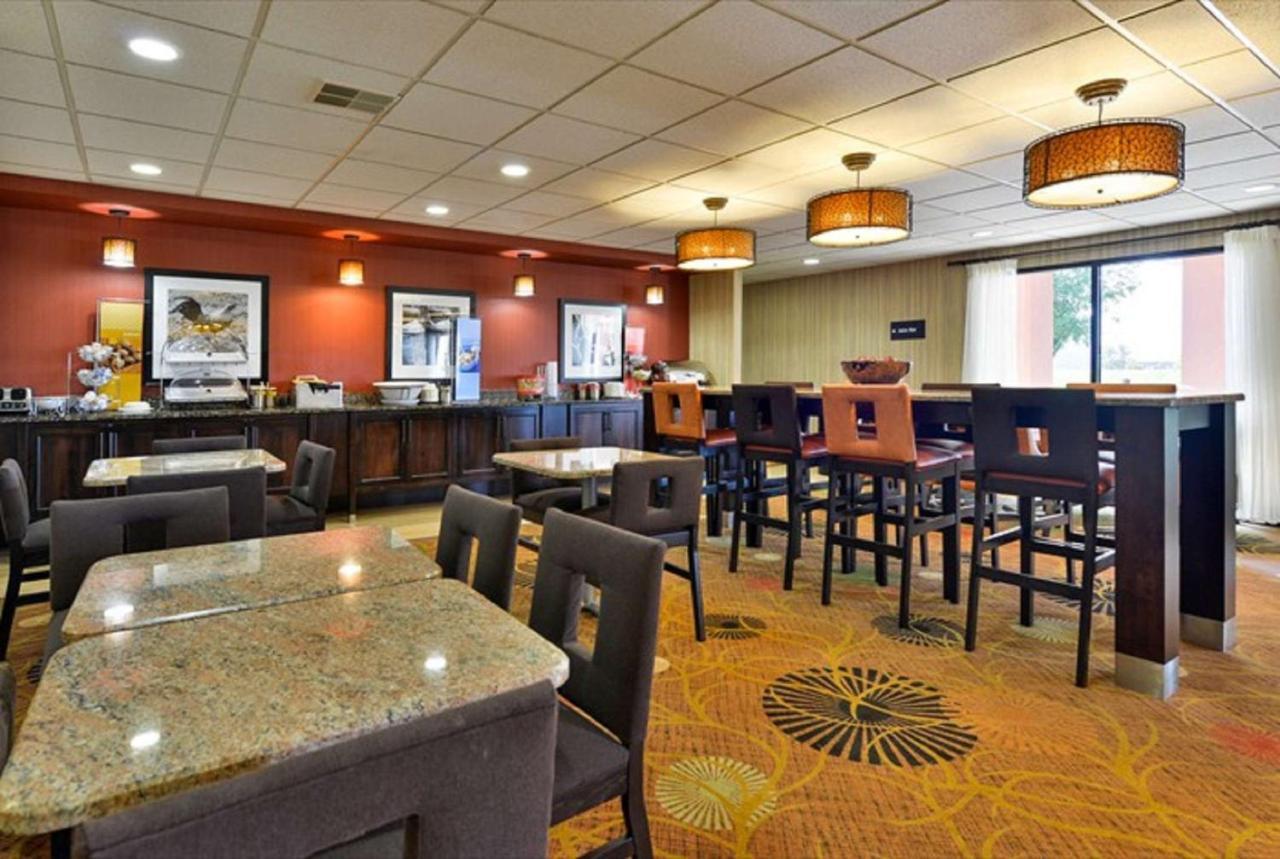Hampton Inn Sturgis Exterior photo